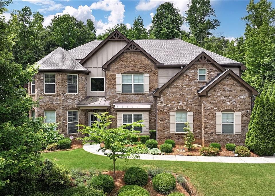 1st image of 2196 Abbott Dr