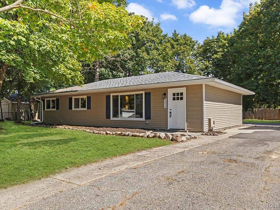 1st image of 5698 Everest Dr