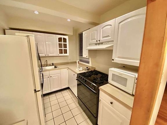 3rd image of 22-60 79th St #2R