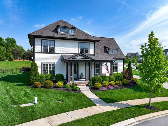 2nd image of 2025 Hornsby Dr