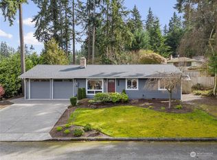 24232 Firdale Ave, Edmonds, WA 98020