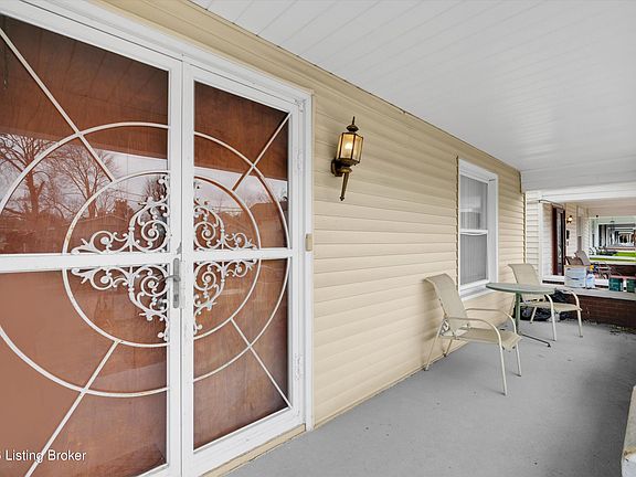 2nd image of 2343 Hale Ave