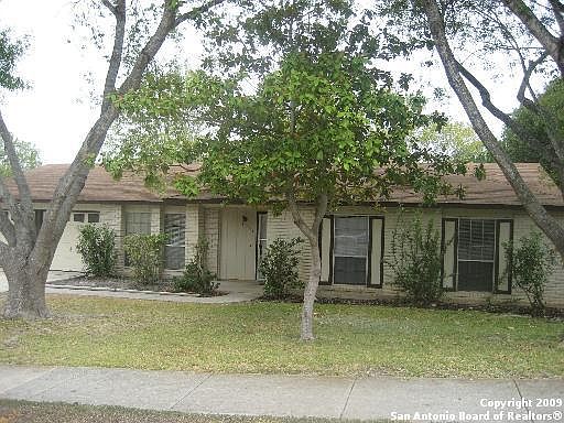 2nd image of 148 Fort Wayne