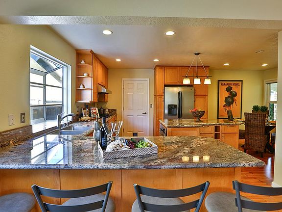 3rd image of 6183 Ellerbrook Way