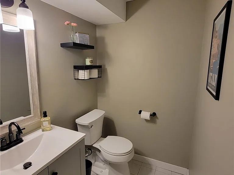 6319 Danbury Dr — Photo 10