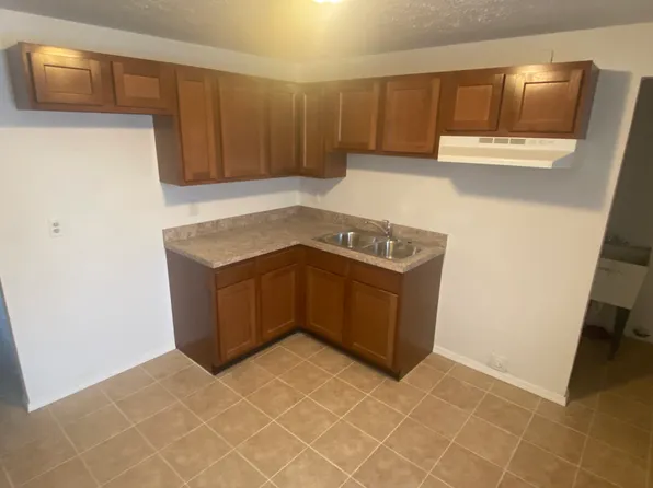 1338 Fillmore Cir #1338, Lorain, OH 44052