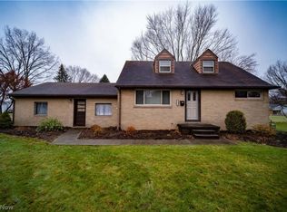 1944 39th St NE, Canton, OH 44705