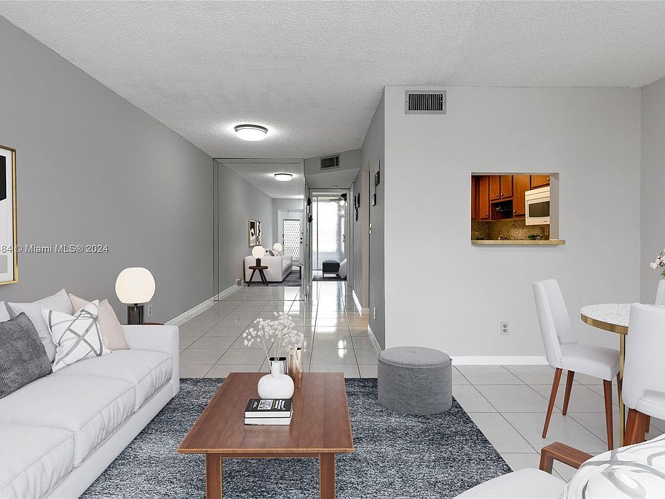 1st image of 9081 Sunrise Lakes Blvd APT 113