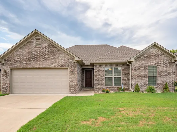 1635 Mulberry Grove Ln, Conway, AR 72034