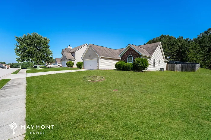 375 Stone Ridge Way — Photo 3
