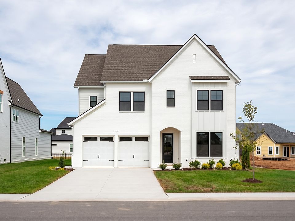 Front exterior of Emmeline II home plan in Murfreesboro, TN