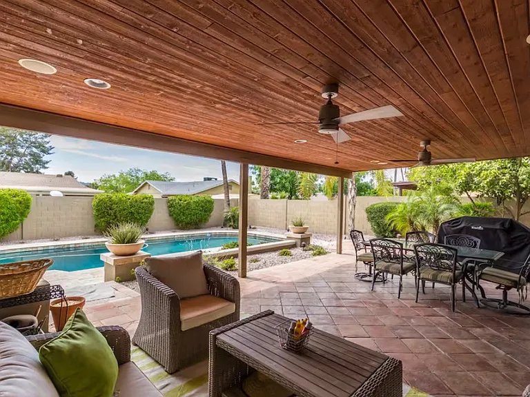 4919 E Acoma Dr — Photo 2