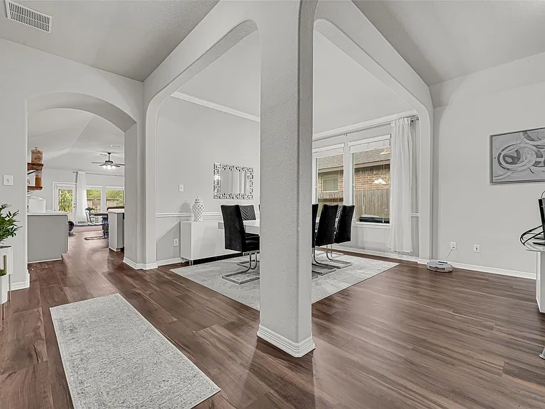5522 Little Creek Ct — Photo 7