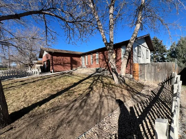 9409 Grandview Ave, Arvada, CO 80002