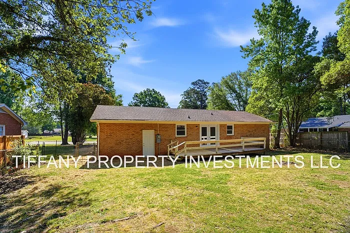 616 Dixie Dr — Photo 19