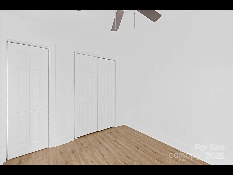 225 Garfield St #225 — Photo 8