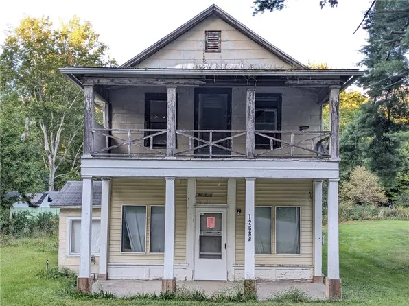 12646 Reed Ave, Conneaut Lake, PA 16316
