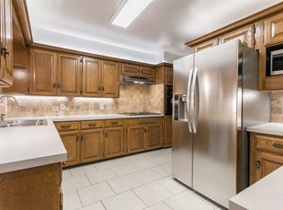 2803 Costa Mesa Dr, Dallas, TX 75228