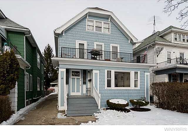 1st image of 49 Dakota St