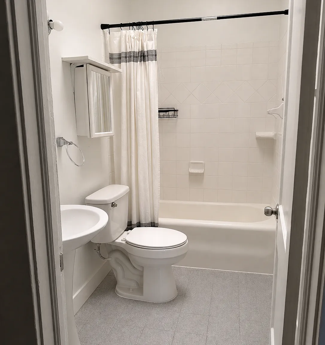 2 bed, $1,800 — Photo 4