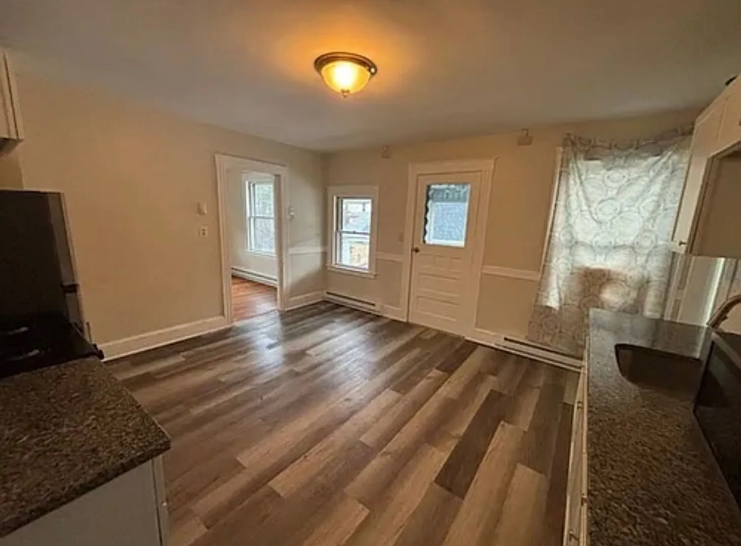 24 Christine St, Torrington — Photo 2