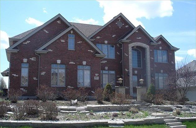 1st image of 10815 Scarlet Dr