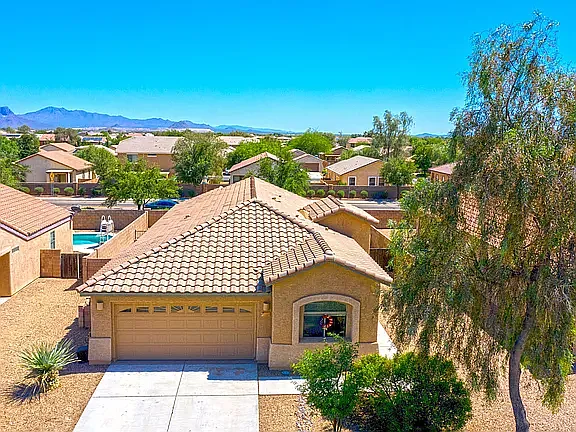 11311 W Cotton Bale Ln — Photo 4