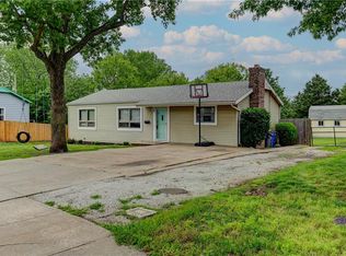 753 N Water St, Olathe, KS 66061