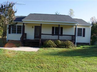 2594 Crewsville Rd, Bumpass, VA 23024