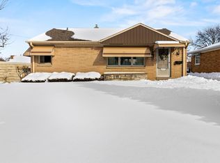 2946 S 58th St, Milwaukee, WI 53219