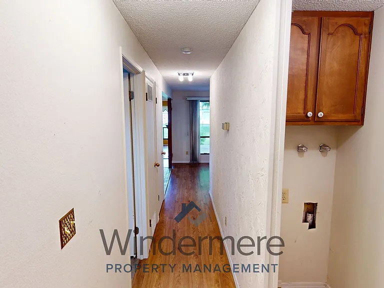 601 Village Way #13 — Photo 10
