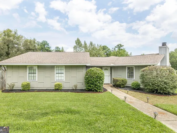 303 Wake Forest Dr, Warner Robins, GA 31093