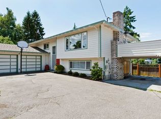 902 6th Ave S, Edmonds, WA 98020