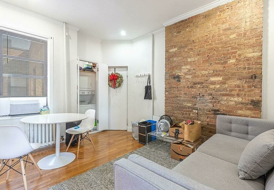 1st image of 384 Broome St #19F