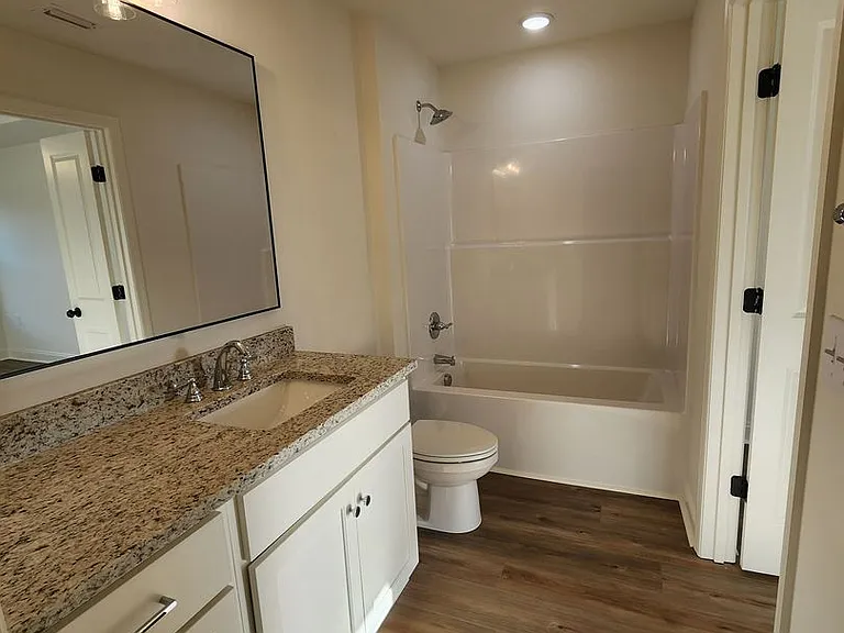 4041 Colbie Way — Photo 10