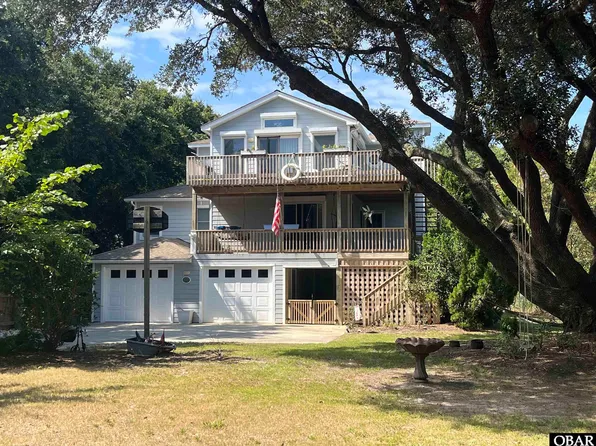 36 11th Ave, Southern Shores, NC 27949