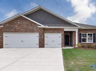 7063 Regency Ln SE, Gurley, AL 35748