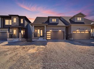 26 Flan Blvd, Barrie, ON L9J 0E1