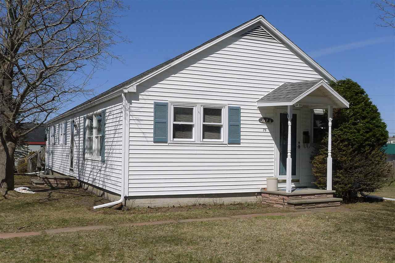 74 Waverly St, Potsdam, NY 13676 Zillow