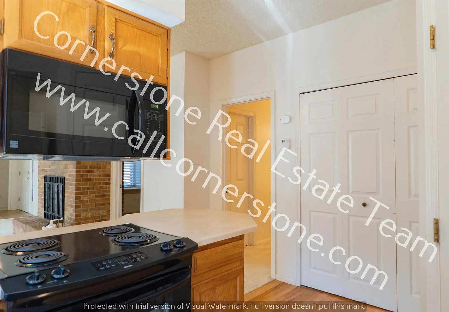 2 bed, 1.0 bath, 1008 sqft, $1,322 — Photo 1