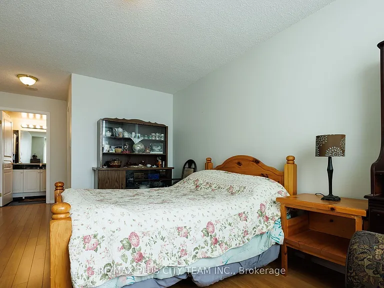 29 Northern Heights Dr #209 — Photo 6