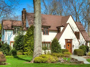 76 Afterglow Ave, Verona, NJ 07044