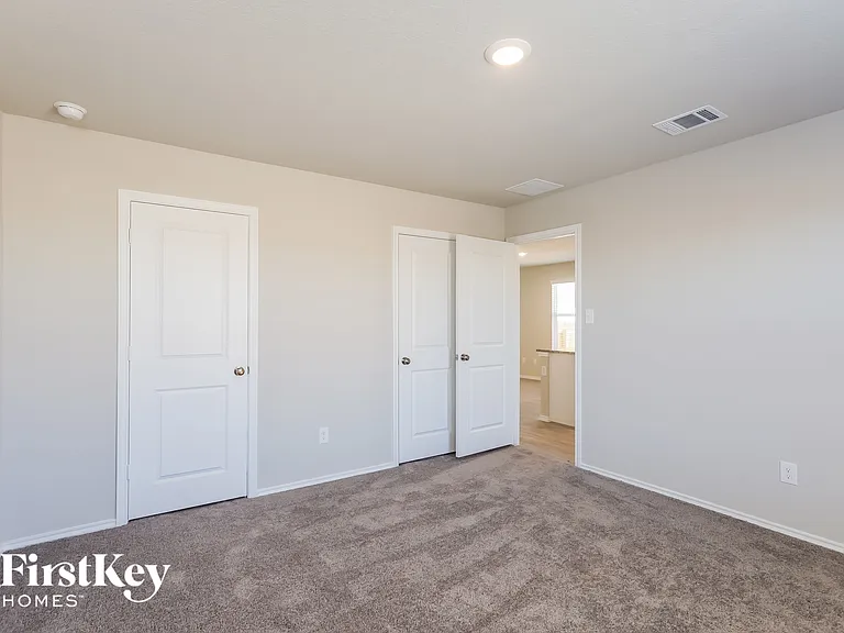 10719 Prusiner Dr — Photo 8