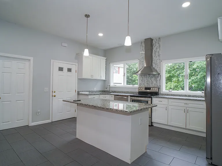 48 Andover Rd #1 — Photo 4