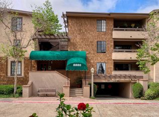 8880 Villa La Jolla Dr UNIT 201, La Jolla, CA 92037