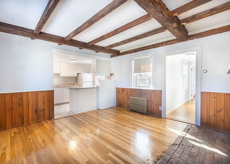 1st image of 313 Franklin St #313