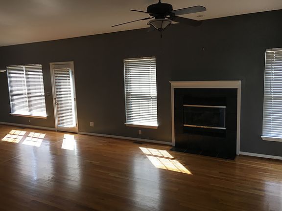 Windows in the living area.