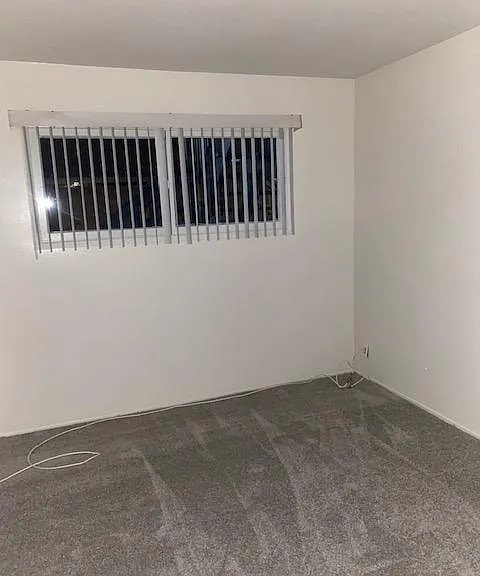 445 E Scott St #1 — Photo 7