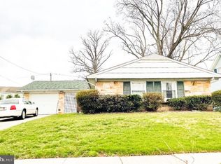 102 Holbrook Ln, Willingboro, NJ 08046