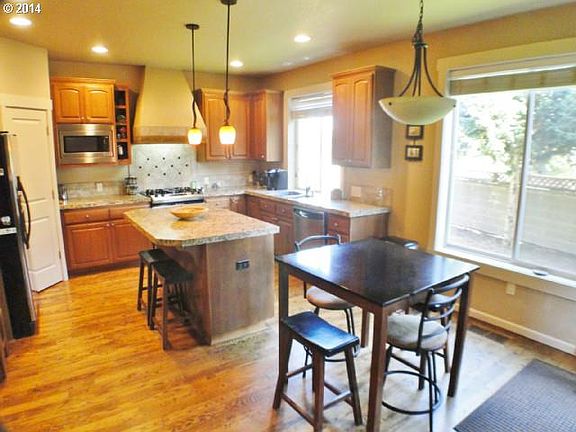 2nd image of 1678 SE 63rd Pl